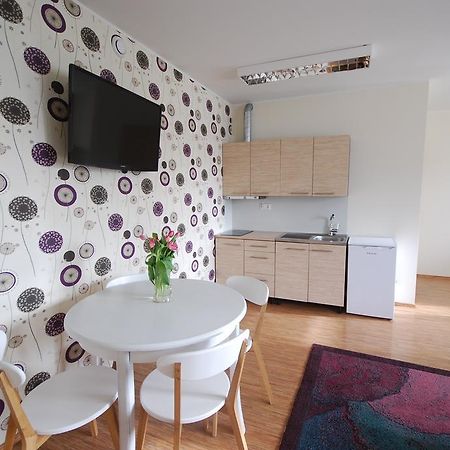 City Apartment Kuressaare Szoba fotó