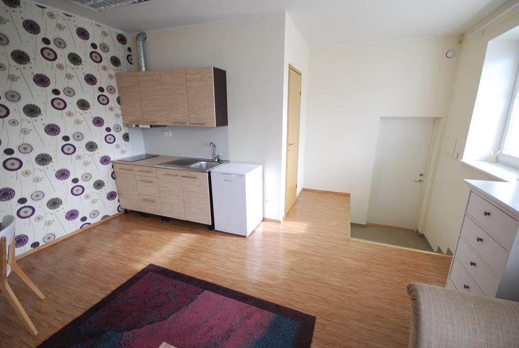 City Apartment Kuressaare Szoba fotó